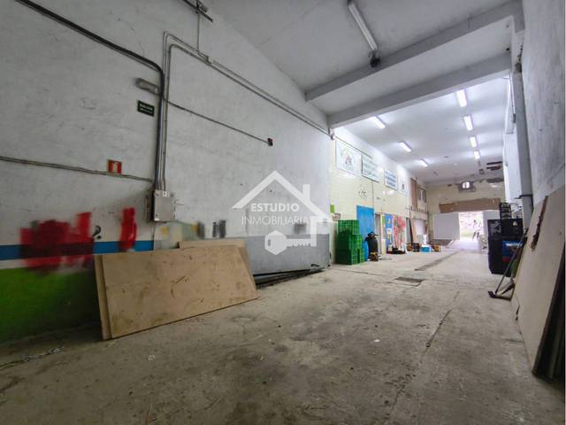 Nave industrial en Venta en Calle Serna en Los Arcos