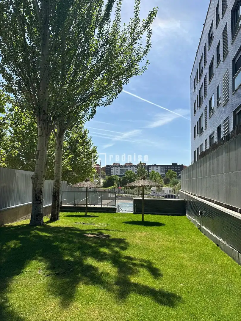 Piso con piscina en venta en Tempranales, imagen 27