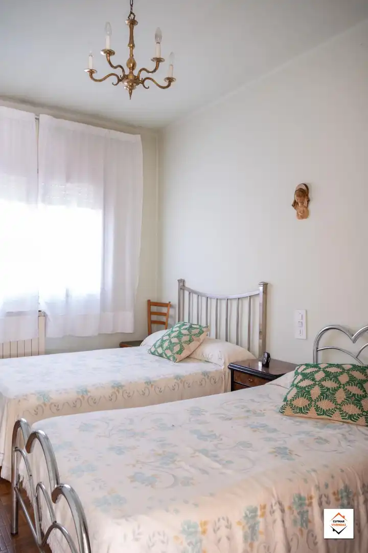 Habitación de Casa o chalet en venta en San Mateo de Gállego con Aire acondicionado, Calefacción y Trastero