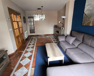 Living room of House or chalet for sale in  Granada Capital  with Air Conditioner, Heating and Terrace