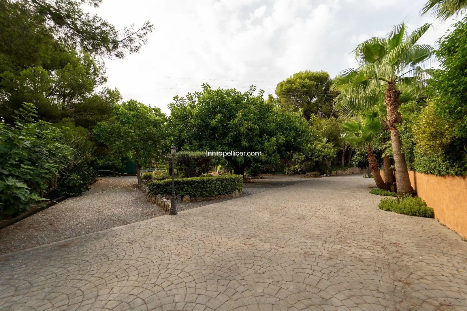 Garten von Haus oder Chalet zum Verkauf in L'Alfàs del Pi mit Klimaanlage, Heizung und Privatgarten