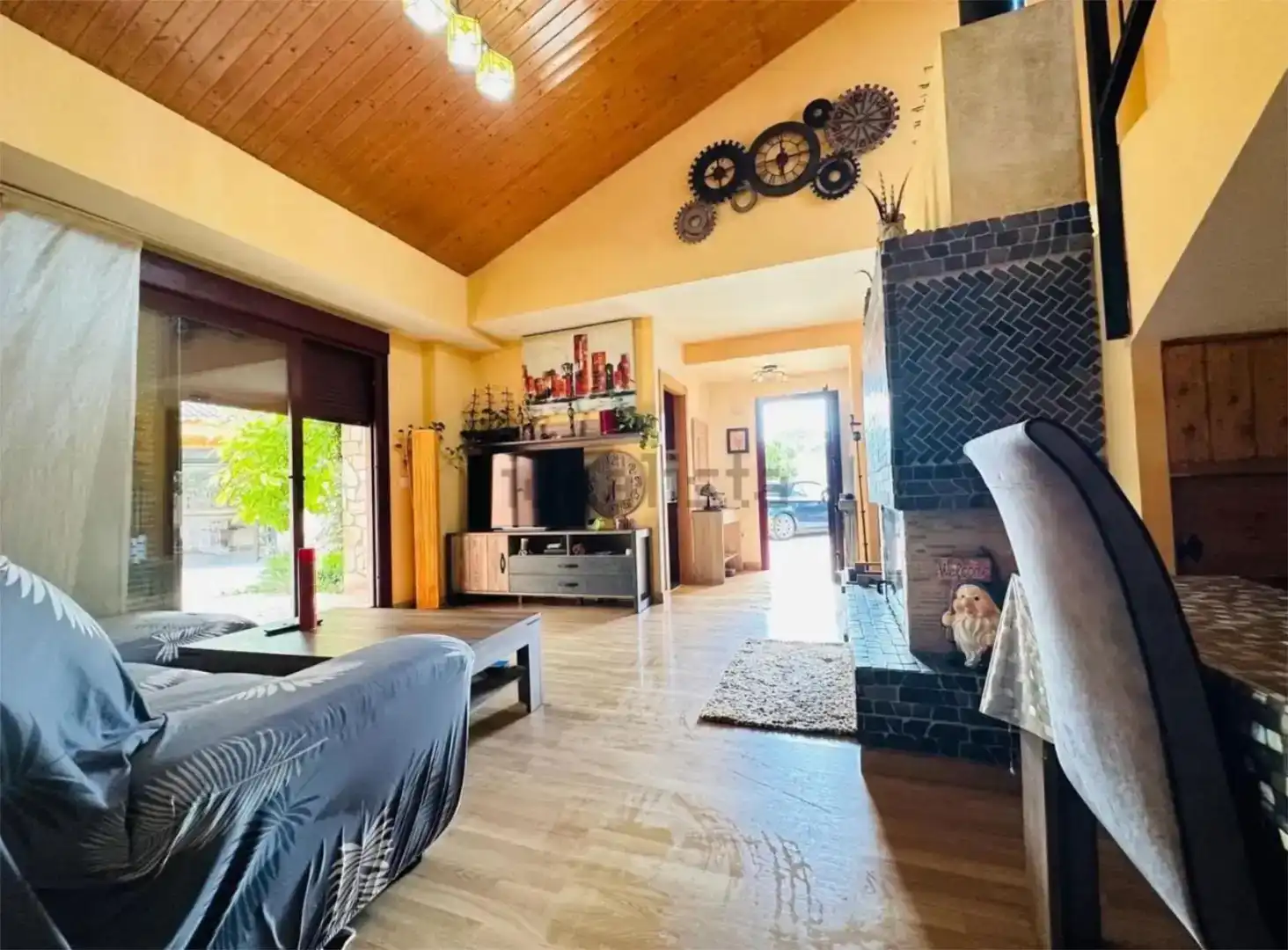 Sala de estar de Casa o chalet para compartir en Cadrete con Jardín privado, Parquet y Trastero