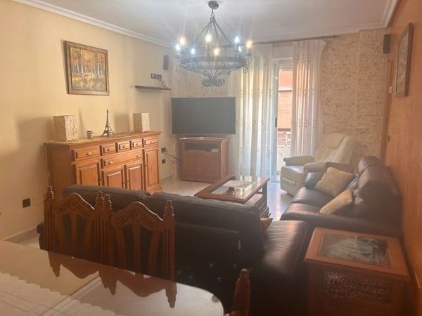 Living room of Flat to rent in Puertollano  with Air Conditioner, Heating and Furnished