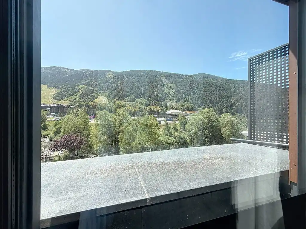 Außenansicht von Wohnungen zur Miete in Canillo mit Möbliert