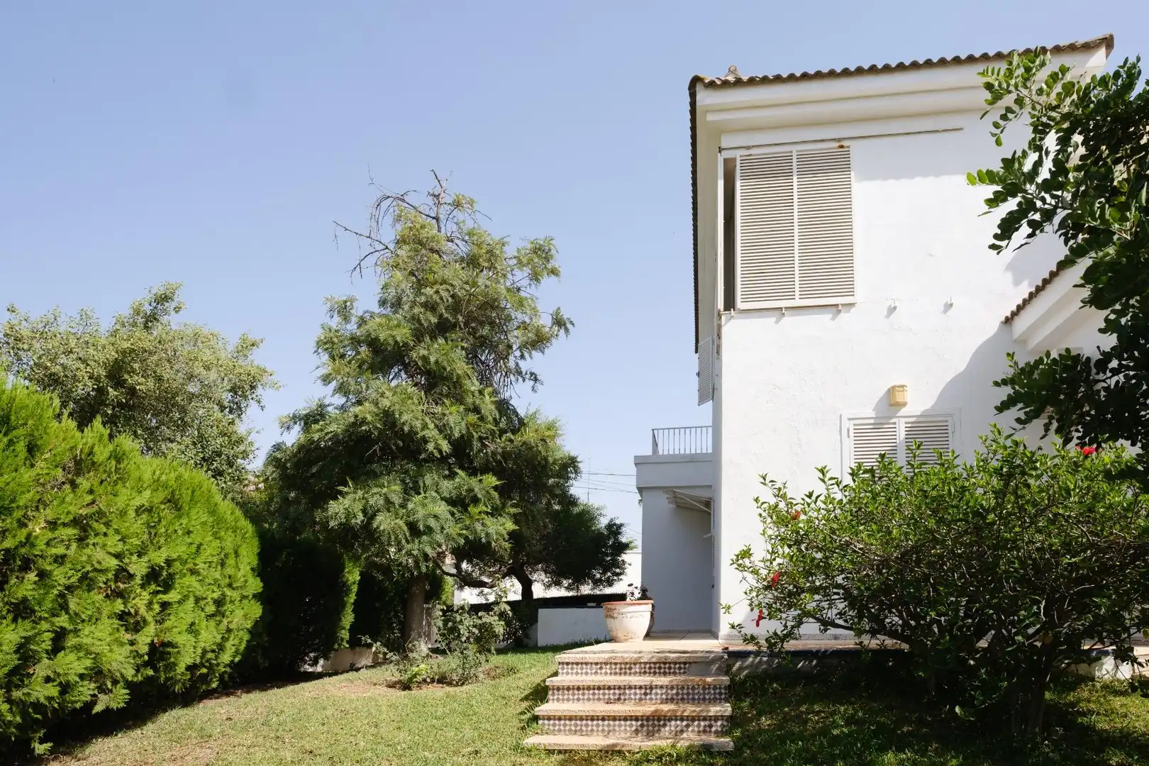 Vista exterior de Casa o chalet en venta en Alcalá de Guadaira con Aire acondicionado, Calefacción y Jardín privado