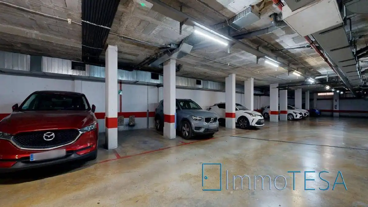 Aparcament de Garatge en venda en Sabadell