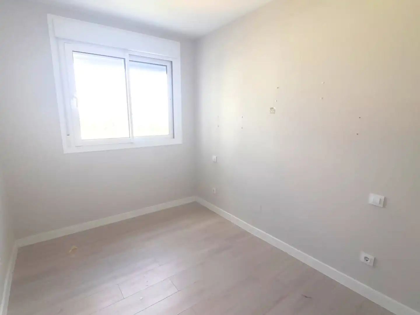 Bedroom of Flat for rent in Tres Cantos  with Heating, Terrace and Storage room