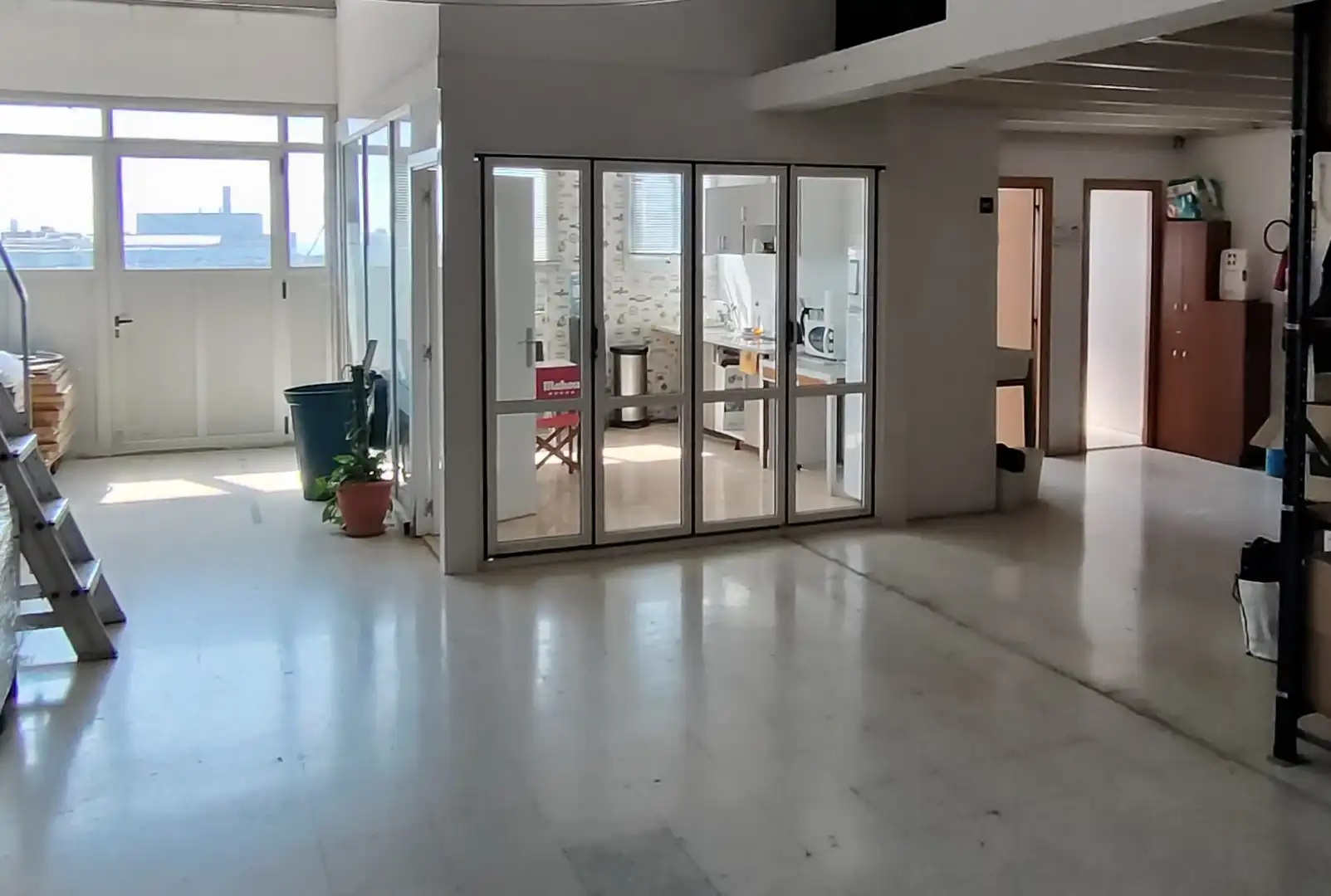 Nave industrial en venta en Cabrera de Mar con Calefacción y Alarma