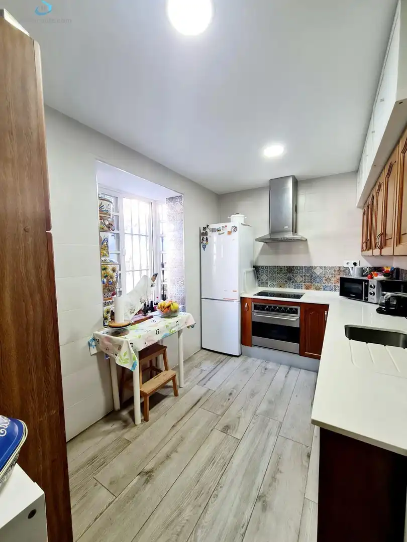 Cuina de Casa o xalet en venda en San Fernando amb Traster