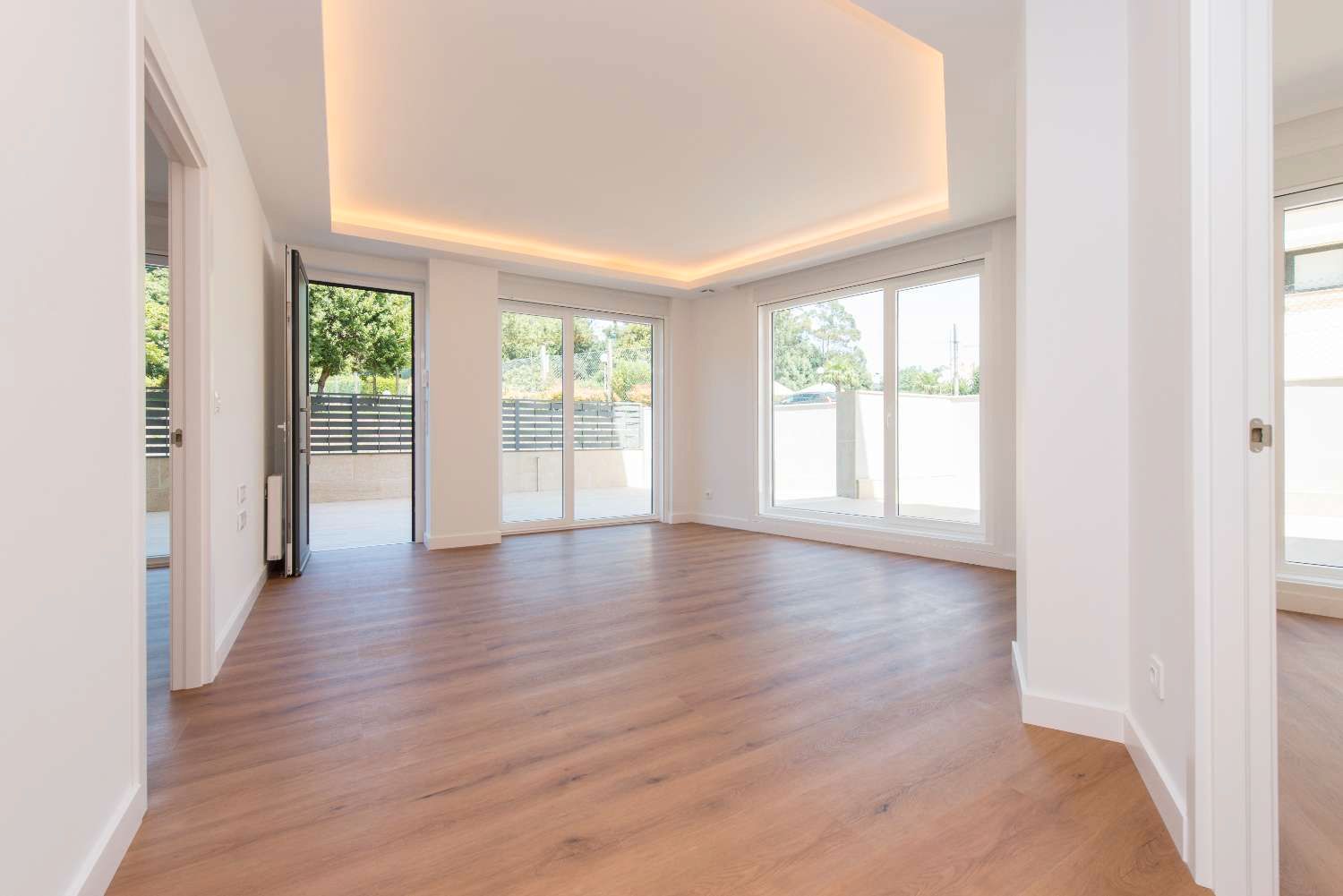 Living room of Planta baja for sale in Sanxenxo  with Heating and Terrace