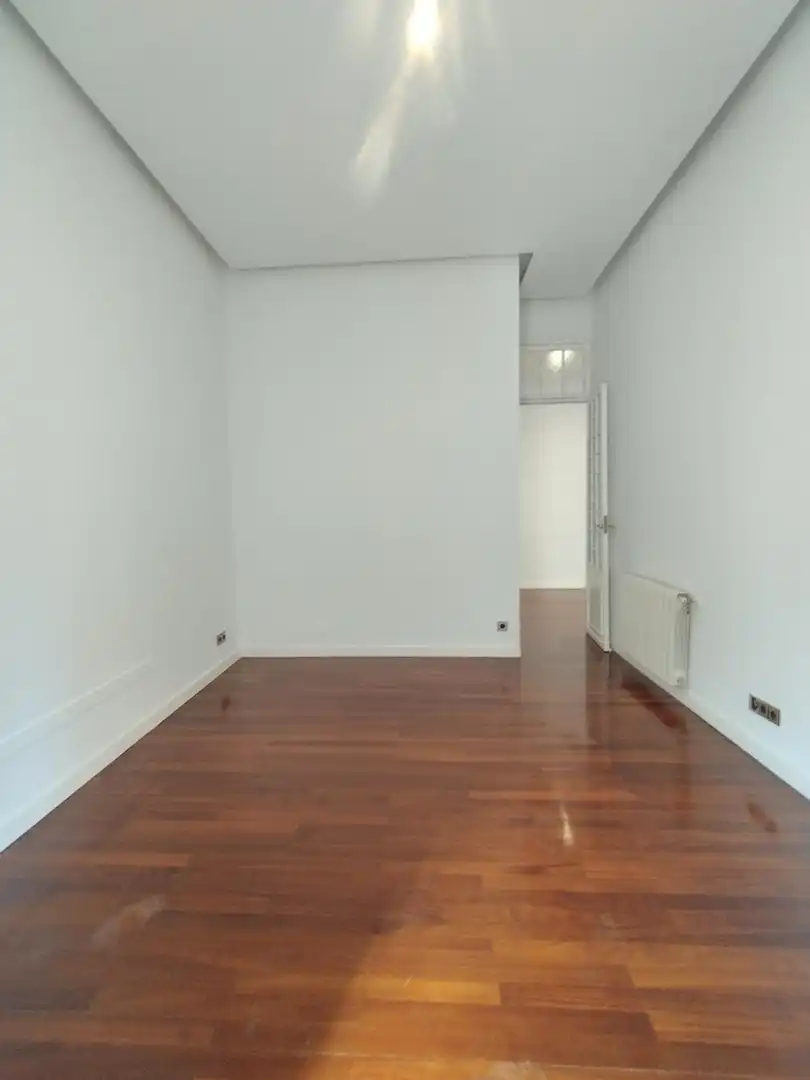 Bedroom of Flat for rent in Murcia  with Air Conditioner, Heating and Balcony