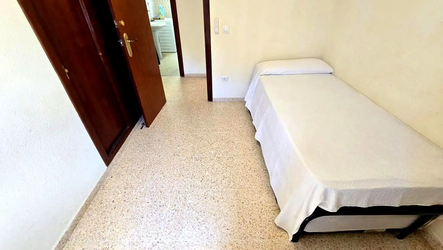 Schlafzimmer von Wohnungen zum Verkauf in Gandia mit Klimaanlage, Terrasse und Möbliert