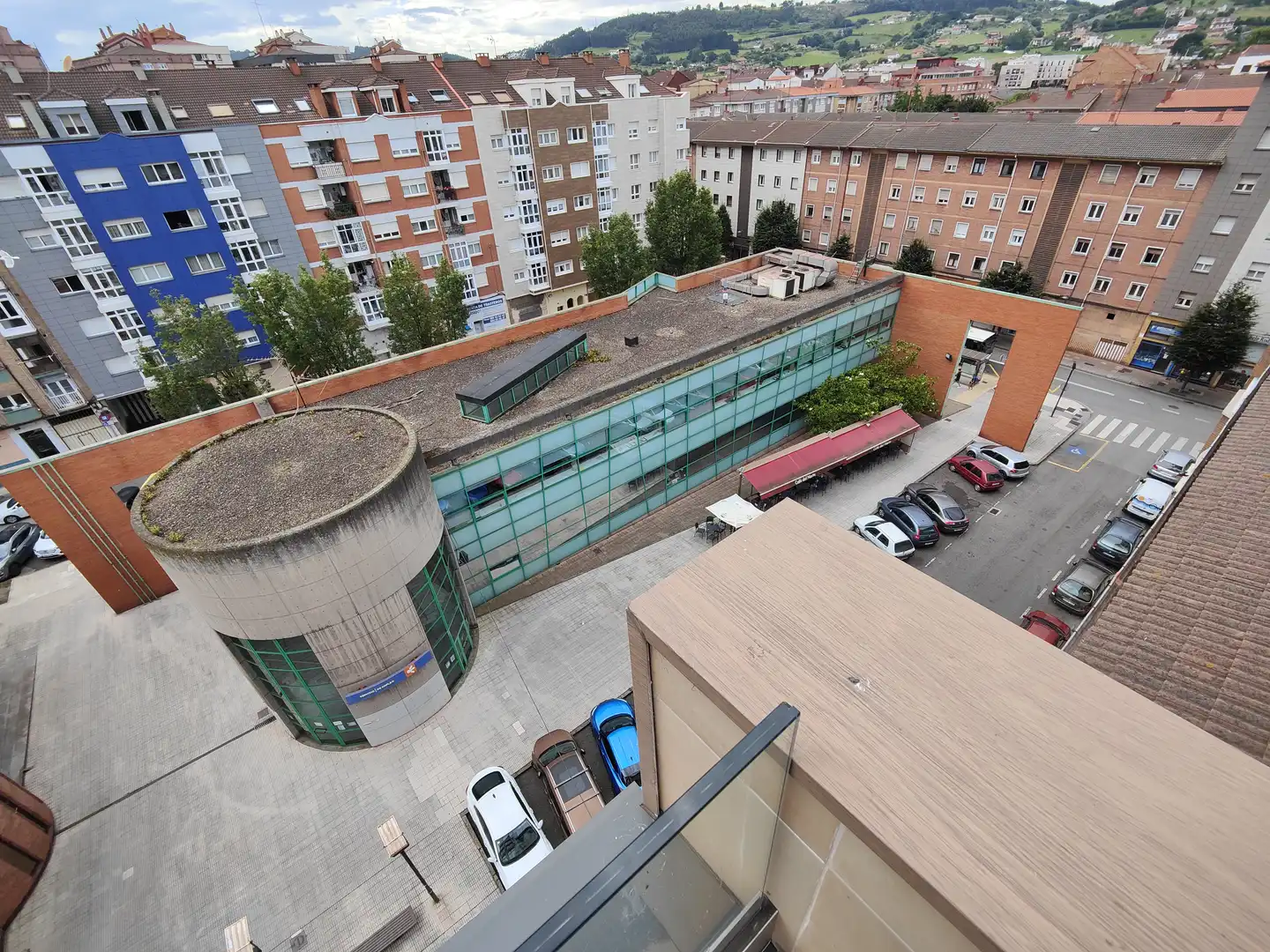 Vista exterior de Ático en venta en Gijón  con Calefacción, Parquet y Terraza