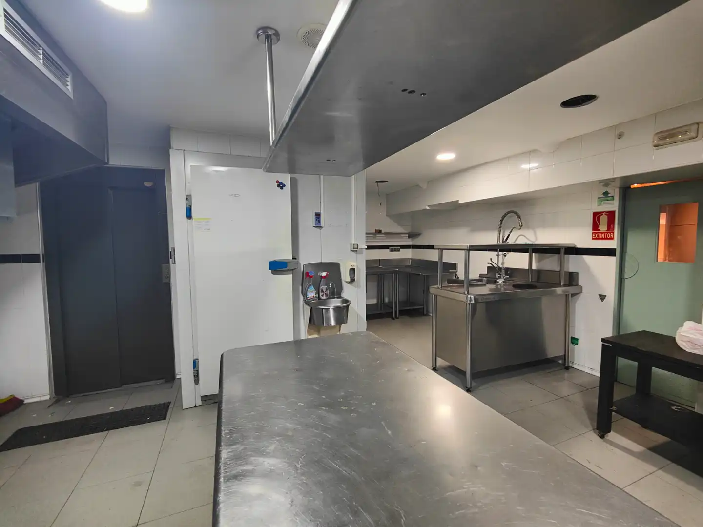 Kitchen of Commercial properties for rent in Vigo   with Air Conditioner