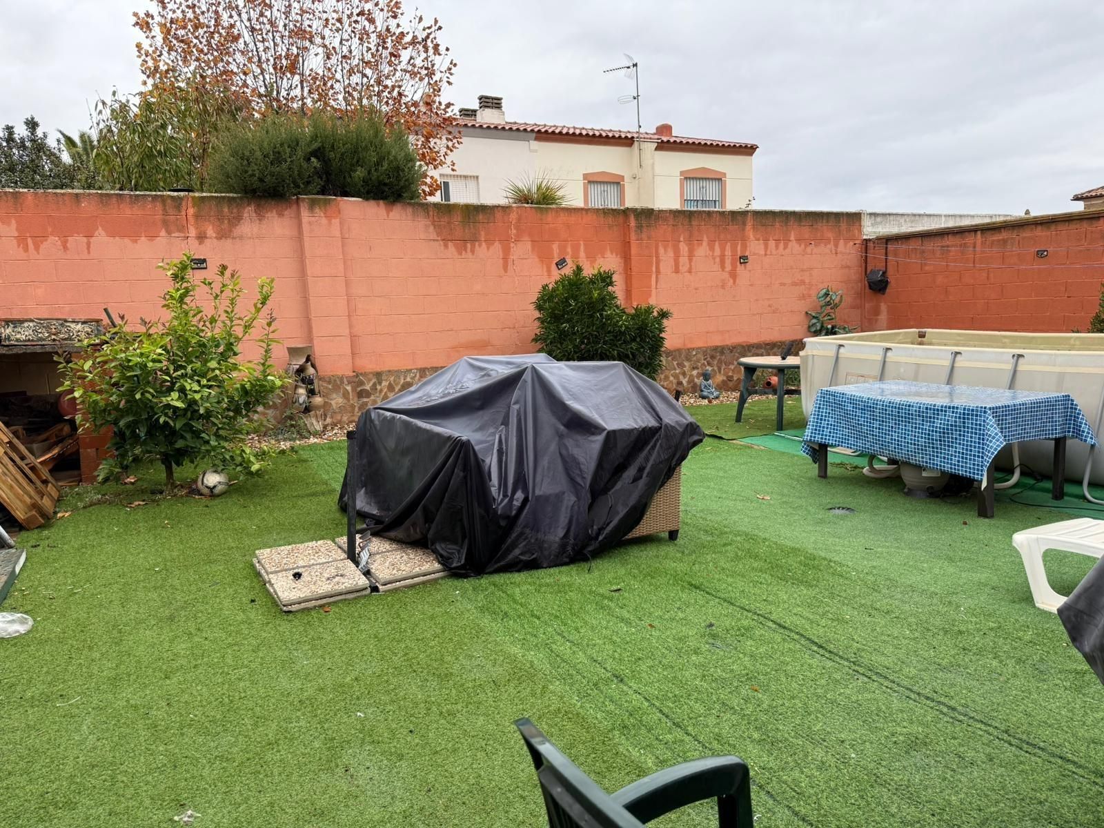 Jardín de Casa adosada en venta en Argamasilla de Calatrava con Aire acondicionado, Calefacción y Jardín privado