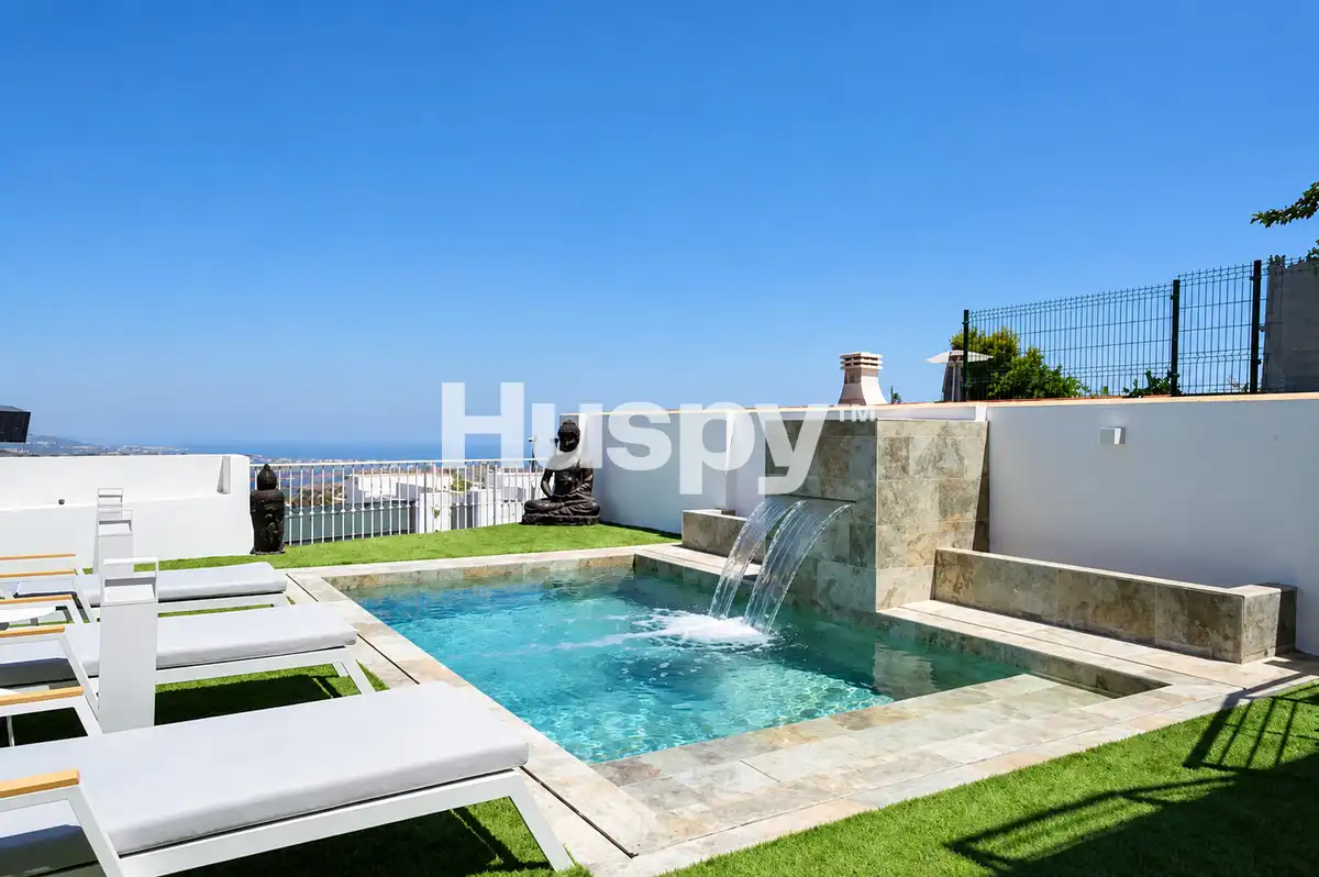 Semi-detached house with terrace for sale in Calle Liverpool, imagen 23