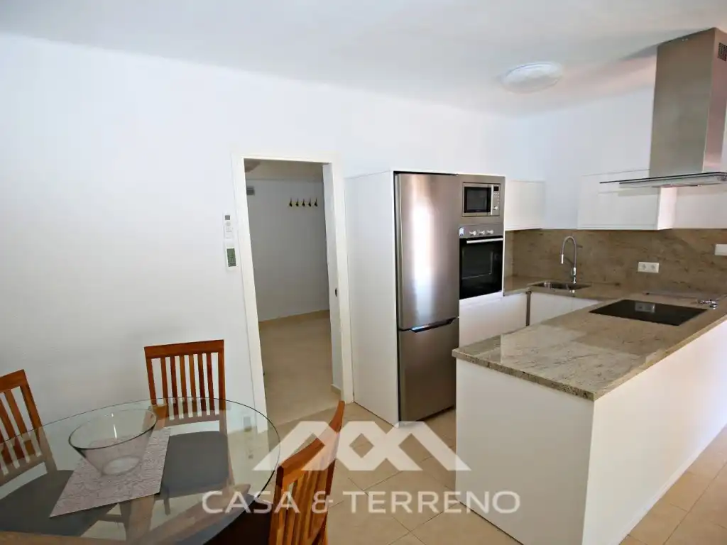 Cocina de Casa o chalet en venta en Vélez-Málaga con Aire acondicionado, Piscina y TV