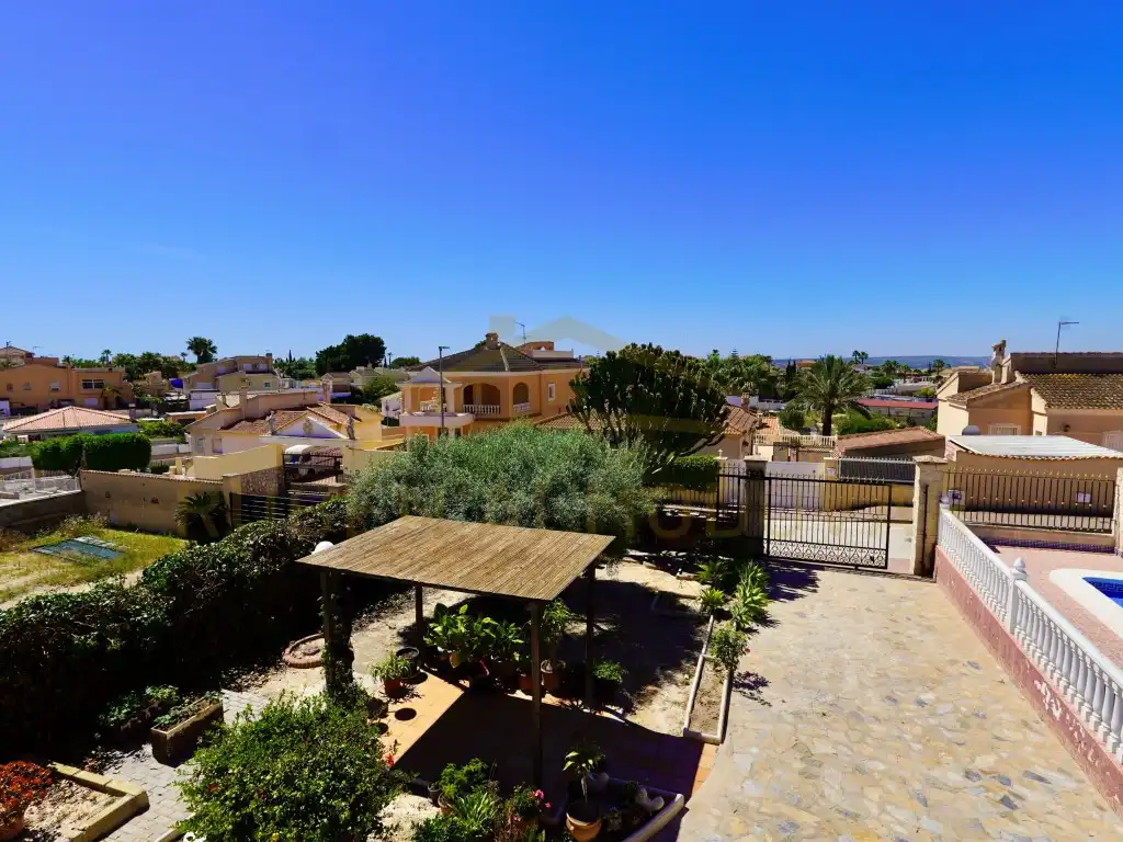 Chalet con piscina en venta en San Fulgencio, imagen 40
