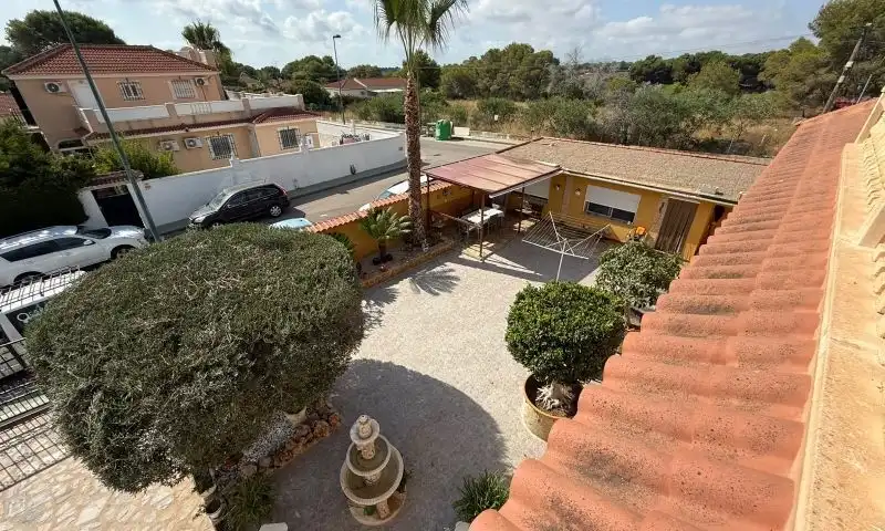 Villa zum Verkauf in Calle  Almendro, imagen 19