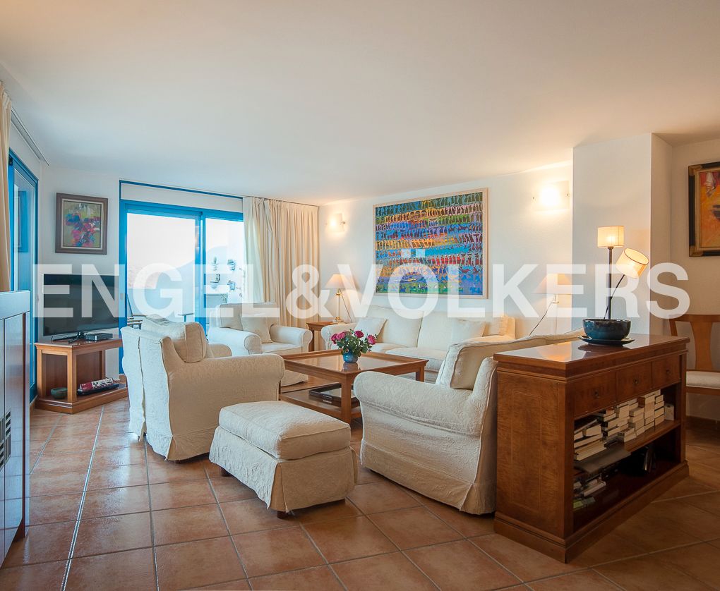 Sala d'estar de Àtic en venda en Peñíscola / Peníscola amb Aire condicionat, Calefacció i Terrassa
