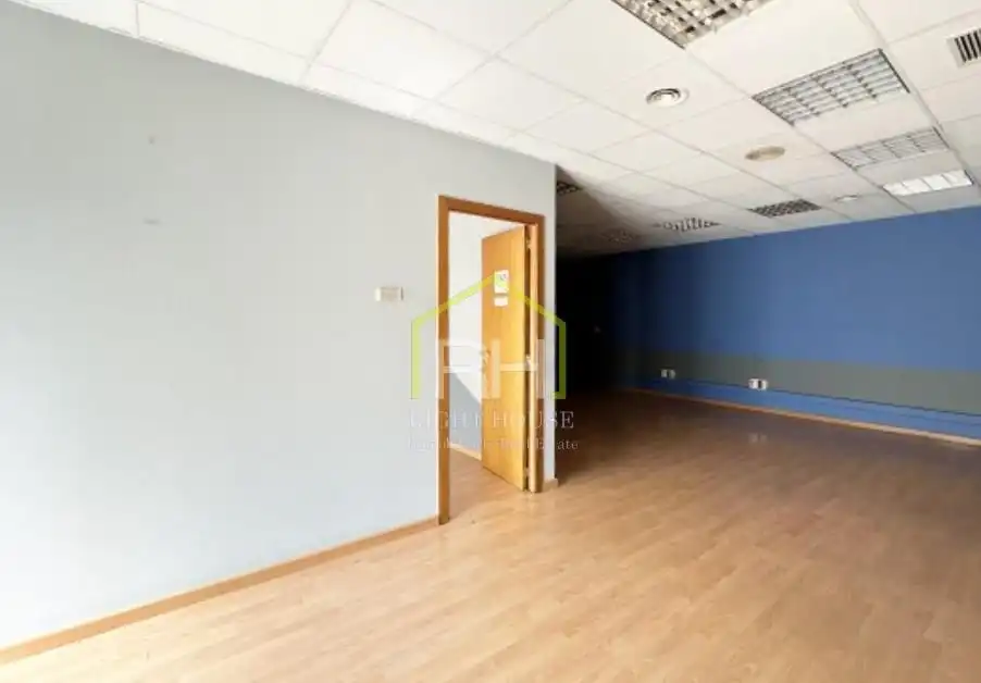 Local en venta en Encamp