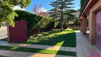 Garden of House or chalet for sale in Sariegos  with Heating and Swimming Pool