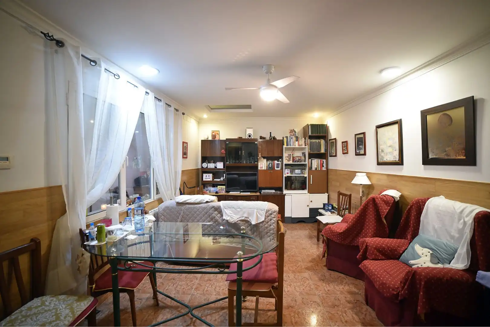 Casa adosada en venta en Calle Pérez Galdós, Tomelloso