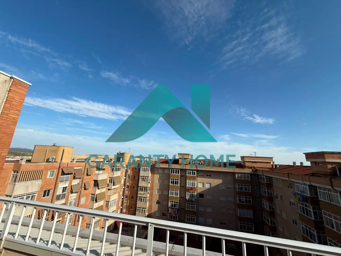 Vista exterior de Pis de lloguer en Cáceres amb Aire condicionat, Calefacció i Traster