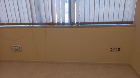 Foto 5 de Oficina de alquiler en San Crispín, Elche / Elx