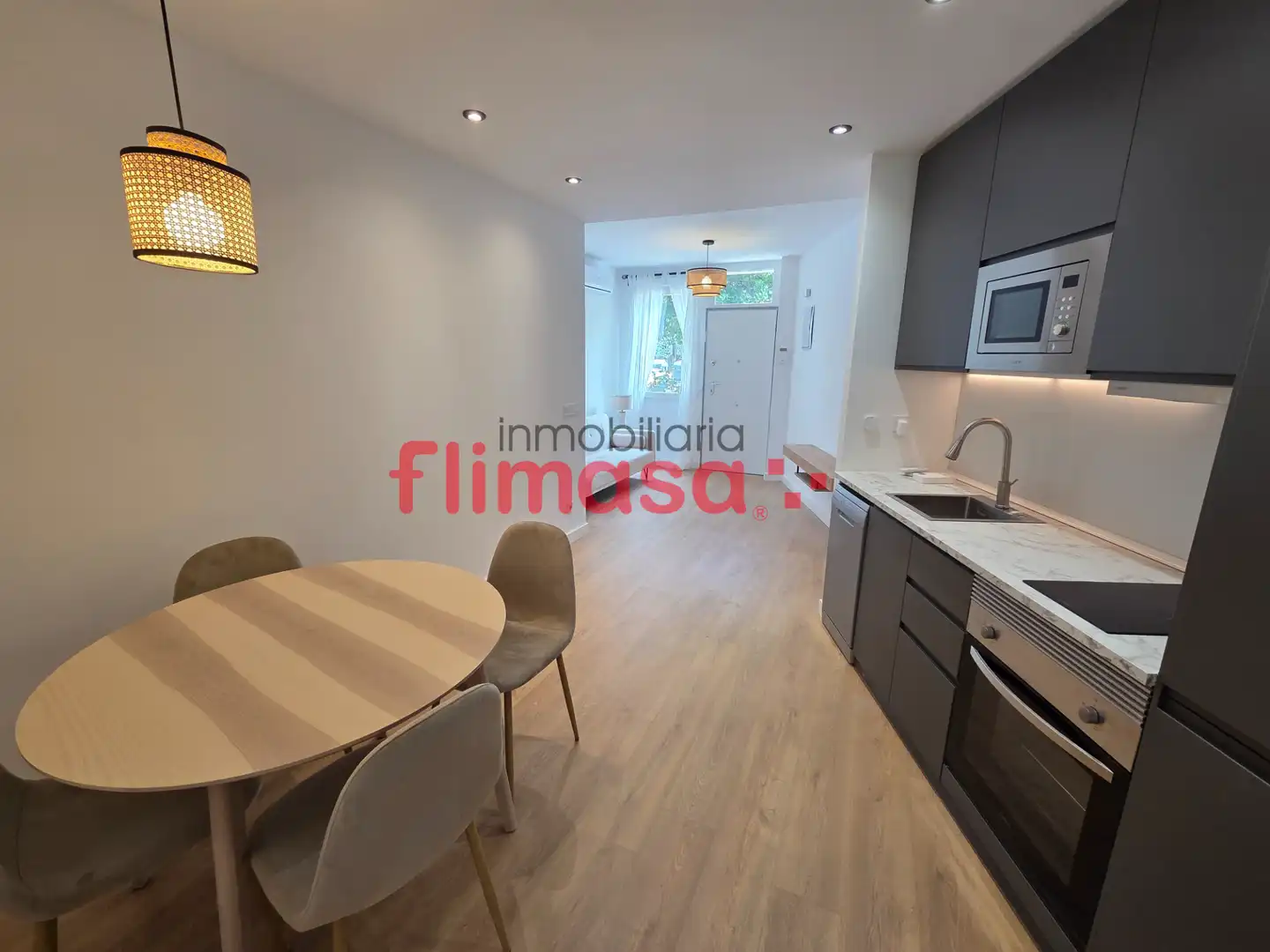 Cuina de Apartament en venda en Móstoles amb Aire condicionat, Calefacció i Moblat