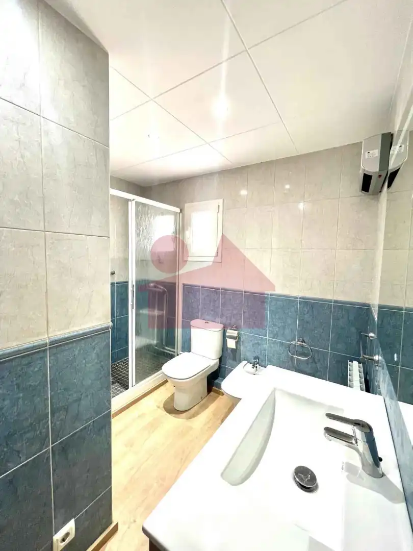Bathroom of Attic for sale in Mollet del Vallès  with Heating, Terrace and Alarm