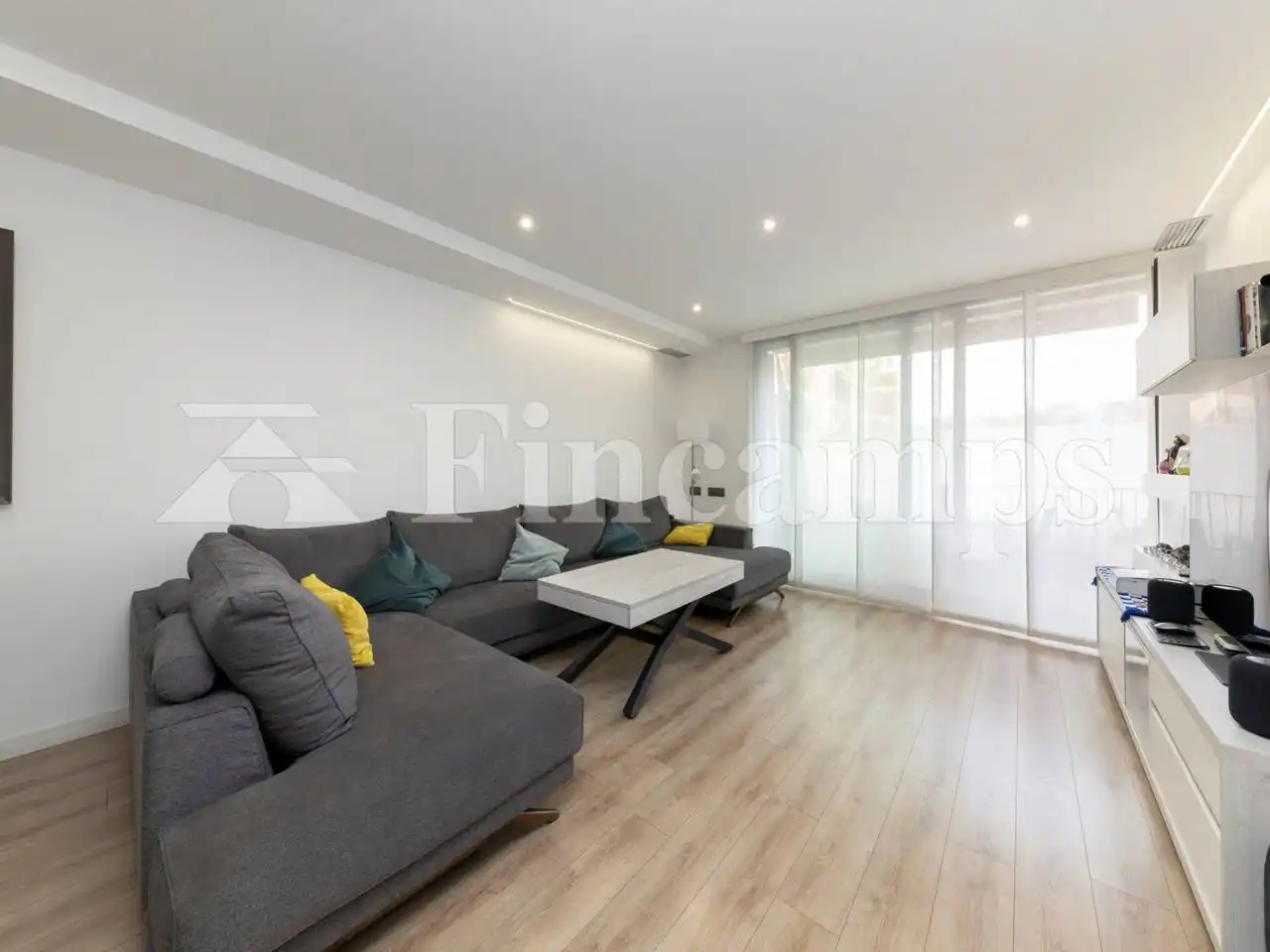 Living room of Detached homes for sale in Sabadell  with Air Conditioner, Heating and Private garden