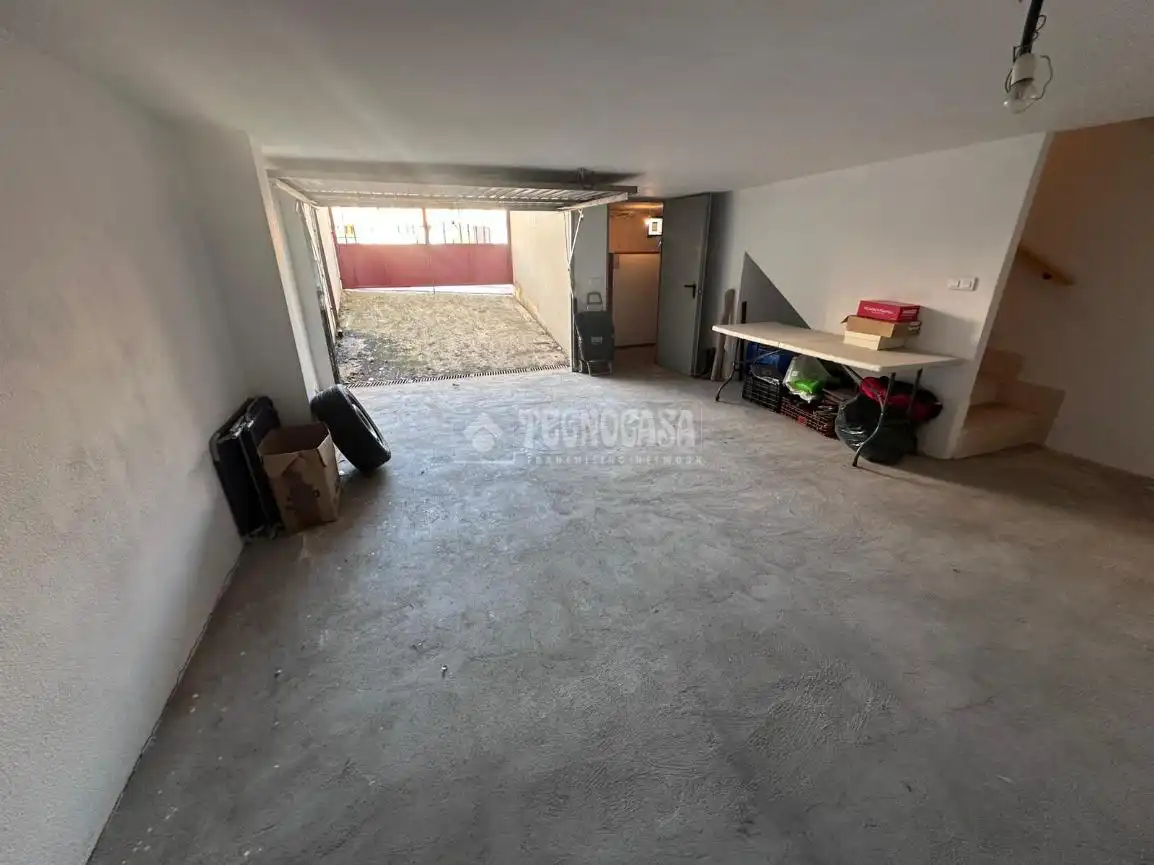 Casa adosada en venta en Villaluenga de la Sagra con Aire acondicionado, Calefacción y Amueblado