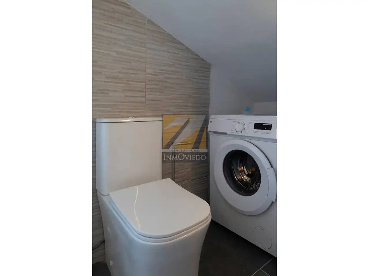 Bathroom of Attic for sale in Llanes  with Heating, Terrace and Furnished
