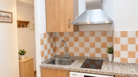 Foto 3 de Piso en venta en Calle Mediterráneo, Playa Bajadilla - Puertos, Marbella