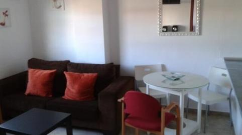 Foto 2 de Apartament en venda a Calle de Arturo Barea, Valdepasillas - La Paz - Huerta Rosales, Badajoz Capital