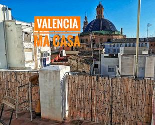 Exterior view of Attic for sale in  Valencia Capital  with Air Conditioner, Terrace and Balcony