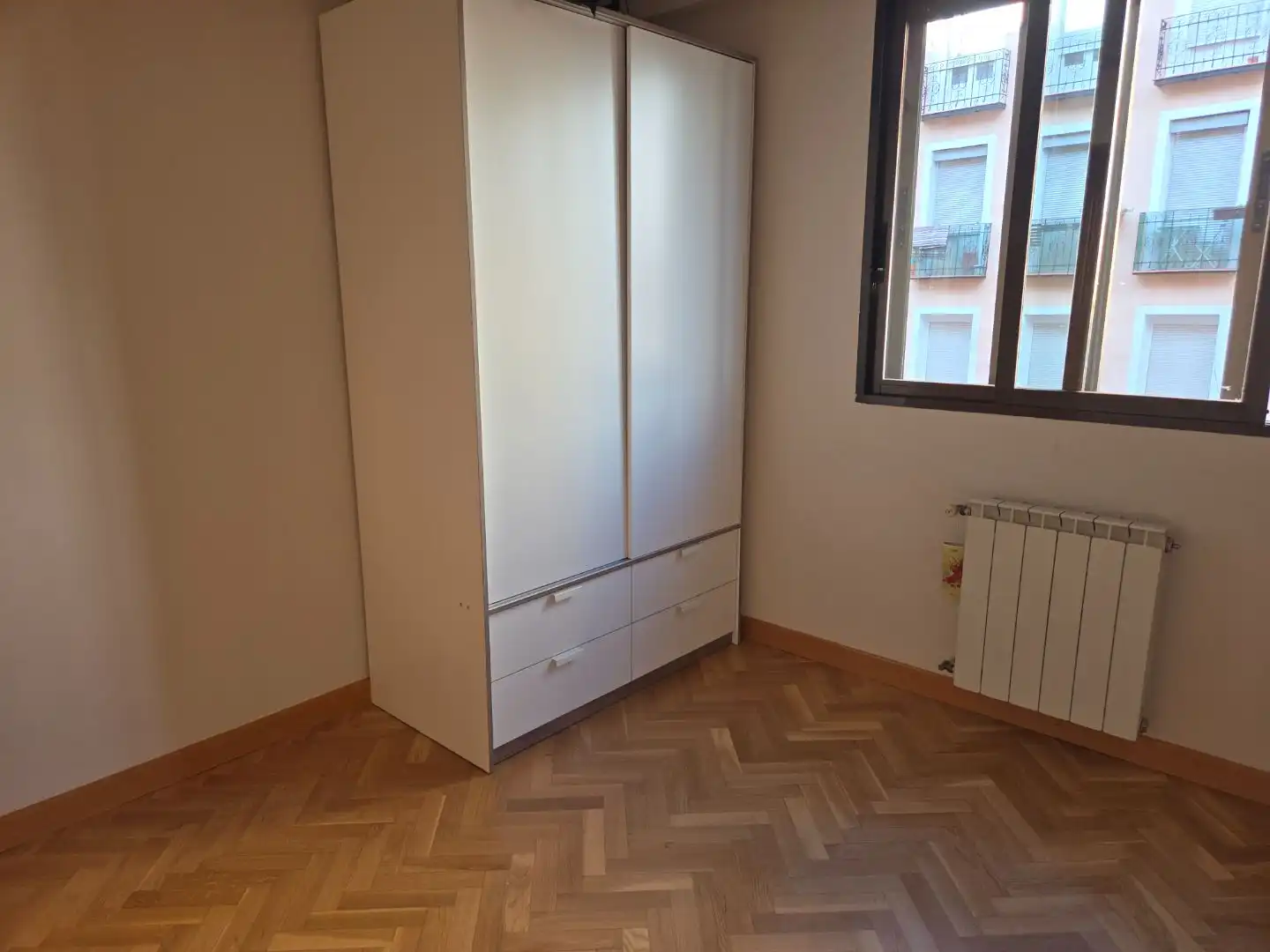Bedroom of Flat for rent in Tetuán