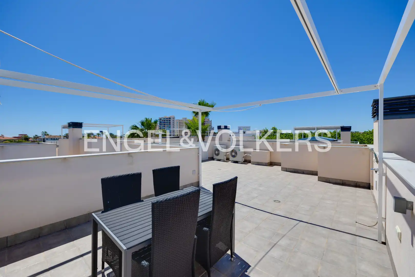 Terraza de Casa o chalet en venta en Torrevieja con Aire acondicionado, Calefacción y Jardín privado