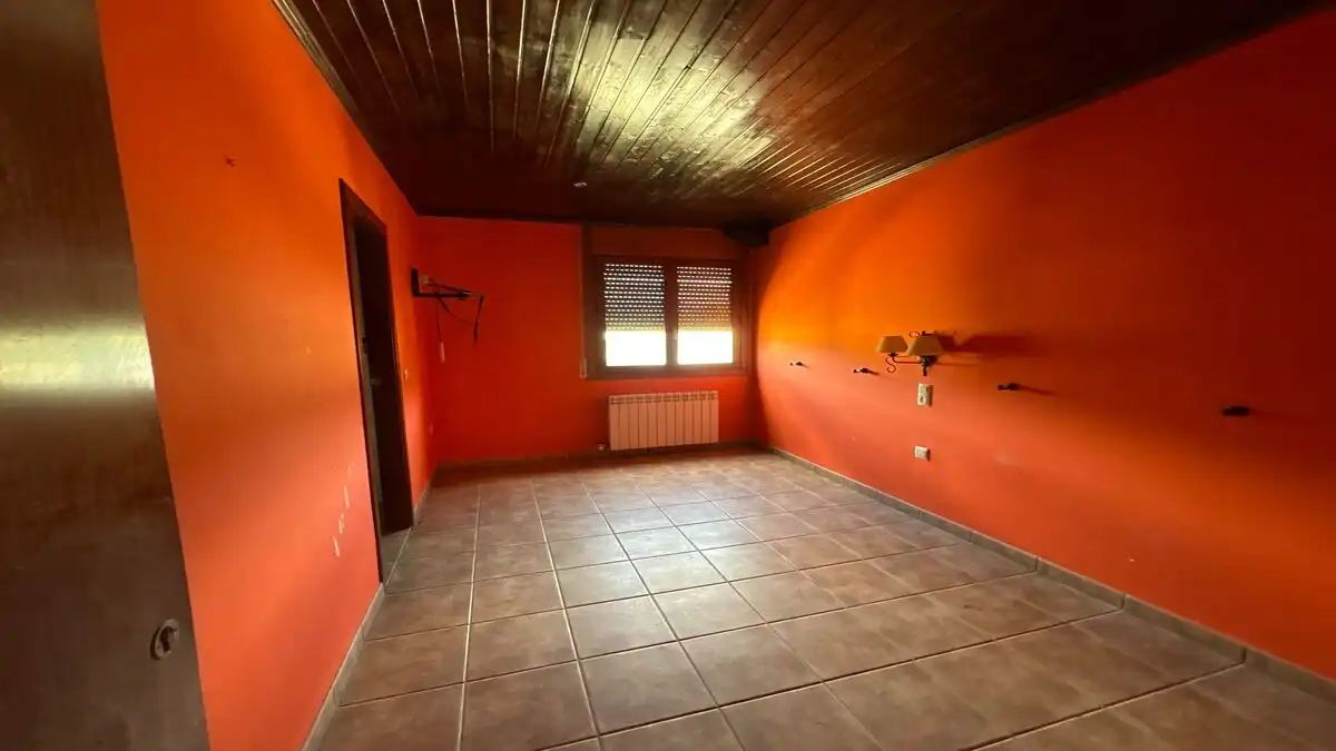 Edificio en venta en Ribera d'Urgellet