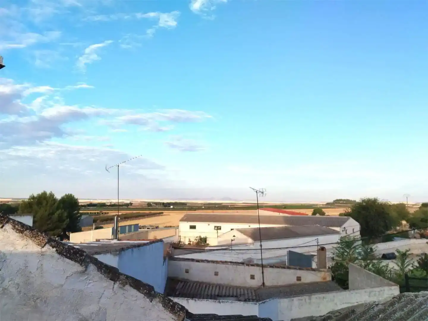 Vista exterior de Casa adosada en venda en El Romeral