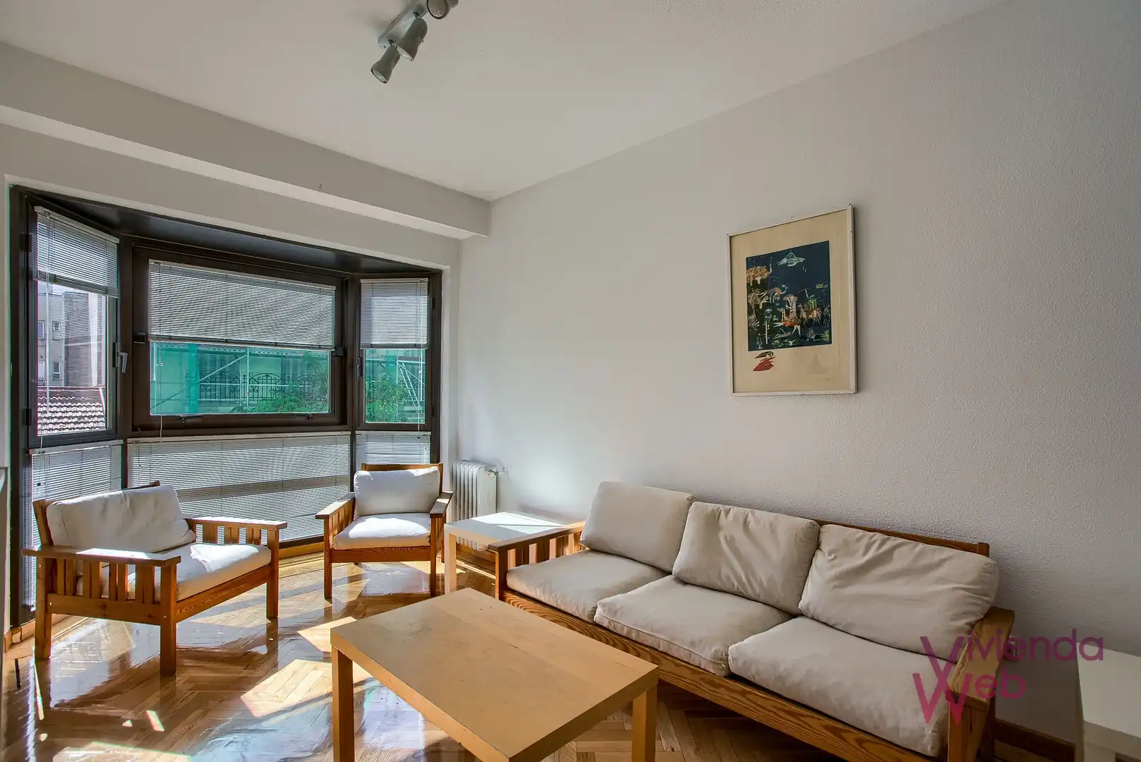 Wohnzimmer von Wohnung zur Miete in Madrid mit Klimaanlage, Heizung und Privatgarten