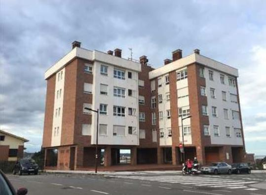 Vista exterior de Pis en venda en Gijón 