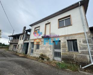 Vista exterior de Casa o xalet en venda en Sandiás amb Terrassa i Balcó