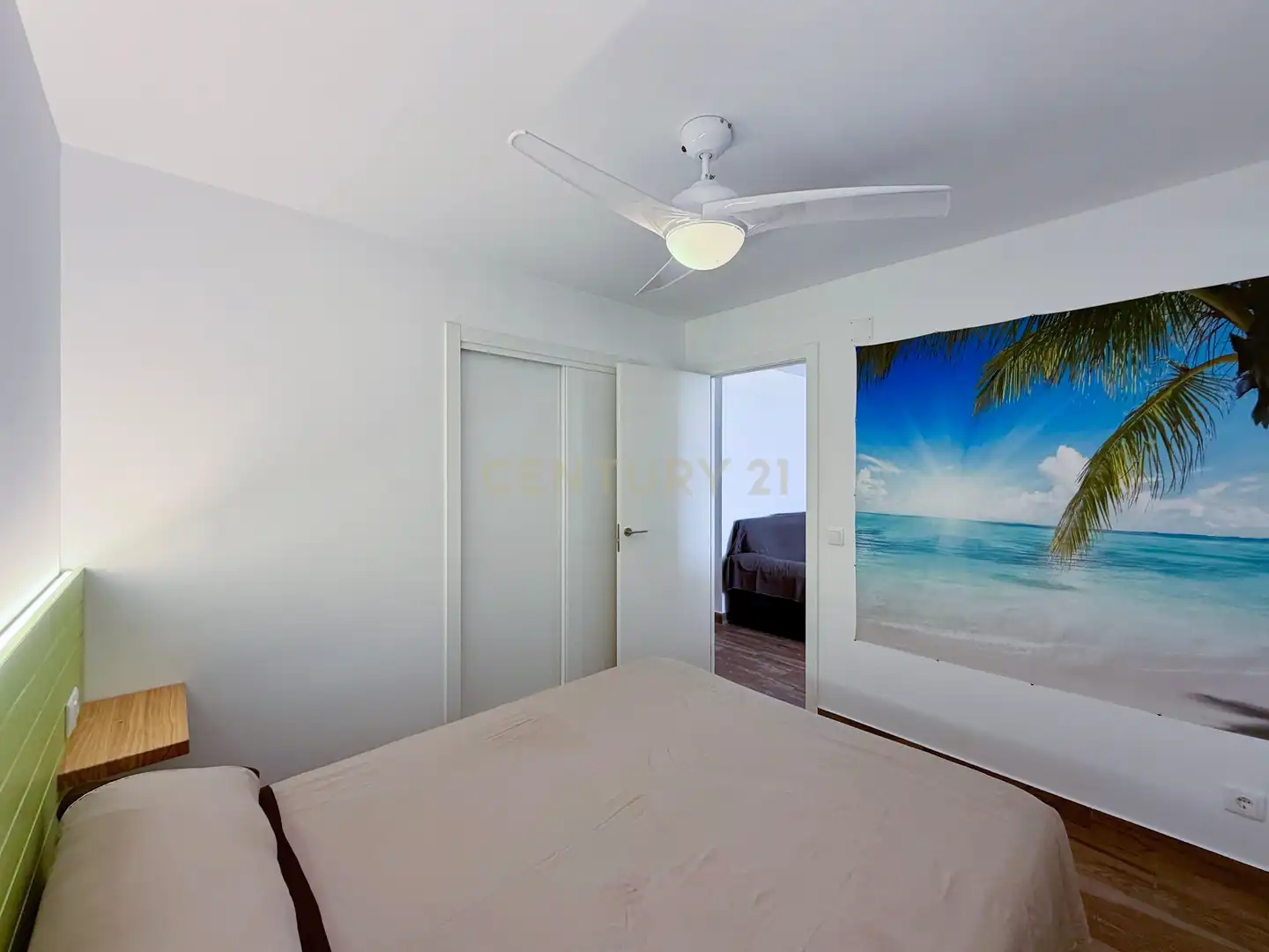 Bedroom of Flat for rent in El Campello  with Air Conditioner, Oven and Washing machine