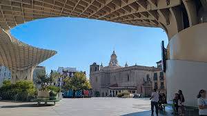 Edificio en Venta en Plaza de la Encarnación en Encarnación - Regina