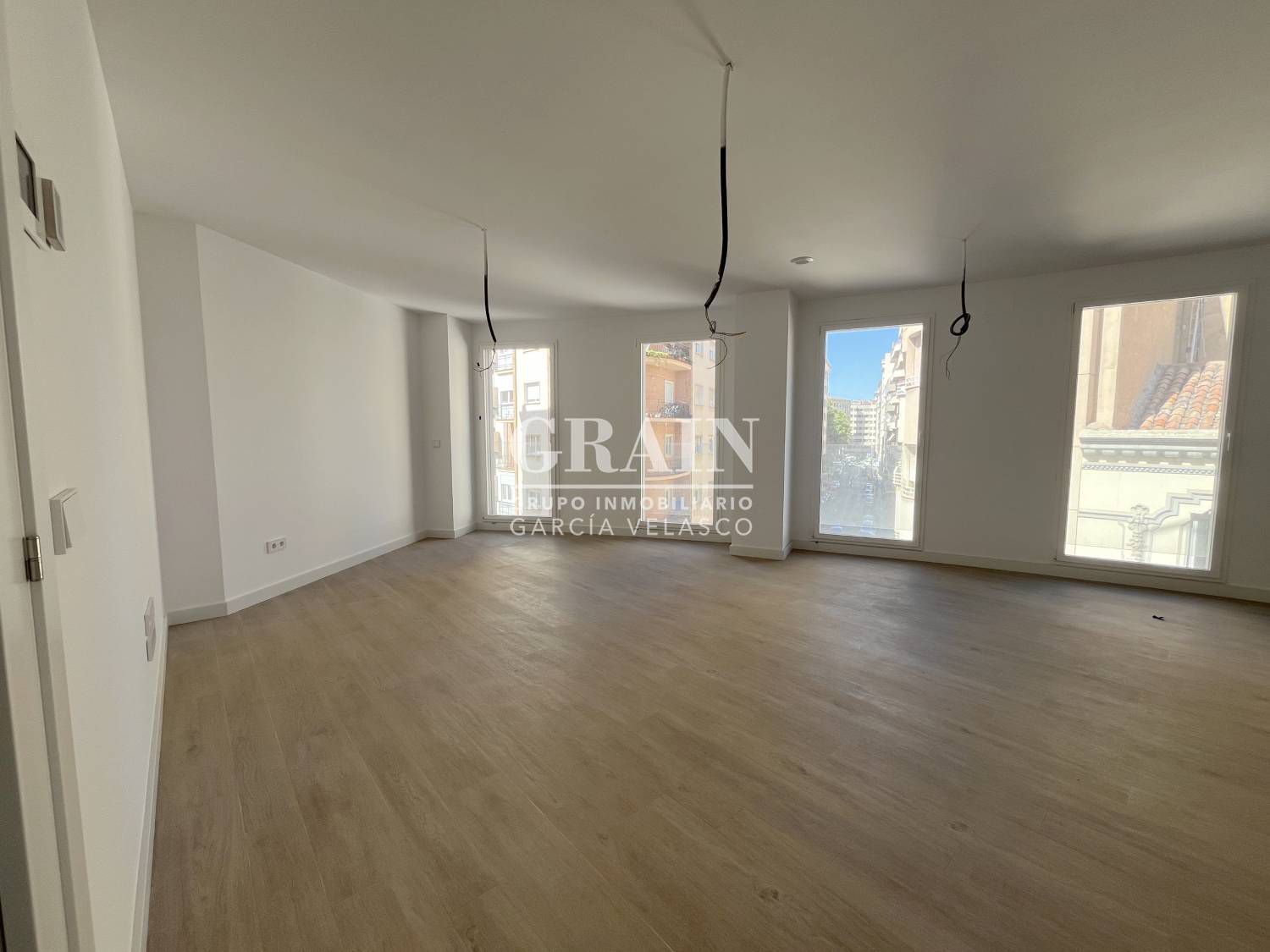 Vista exterior de Piso en venta en  Albacete Capital con Aire acondicionado, Calefacción y Trastero