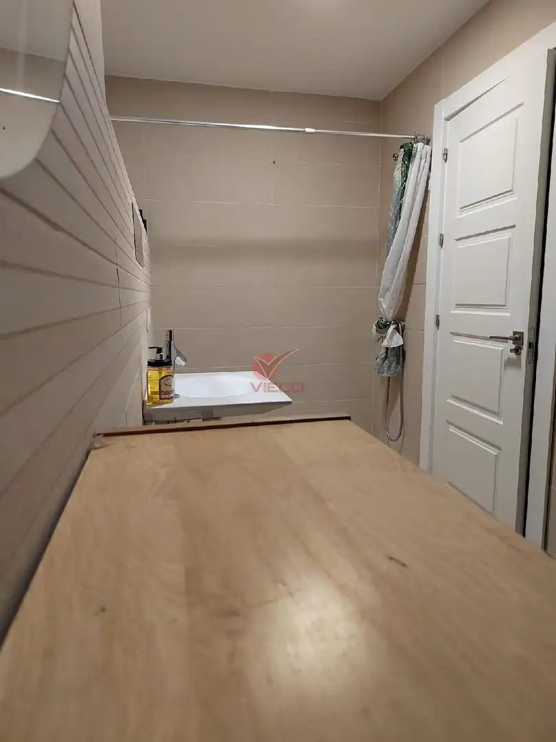 Baño de Piso en venta en Cuenca con Calefacción y Trastero