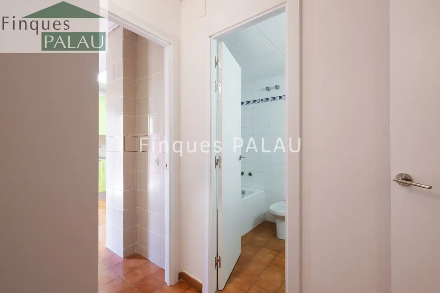 Bedroom of Flat for rent in Sant Just Desvern  with Air Conditioner and Heating