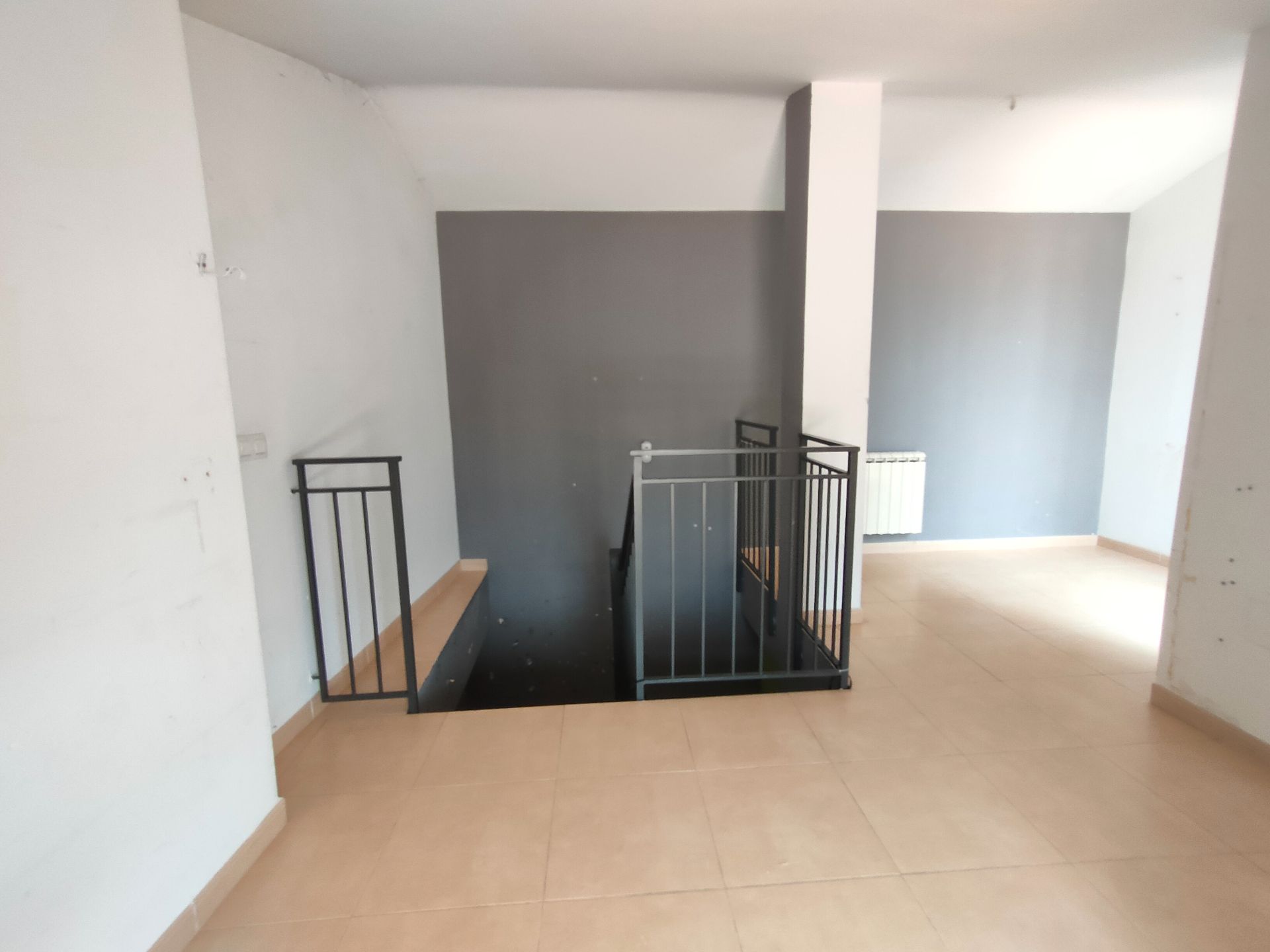 Dúplex en venta en Salt con Calefacción, Terraza y Trastero